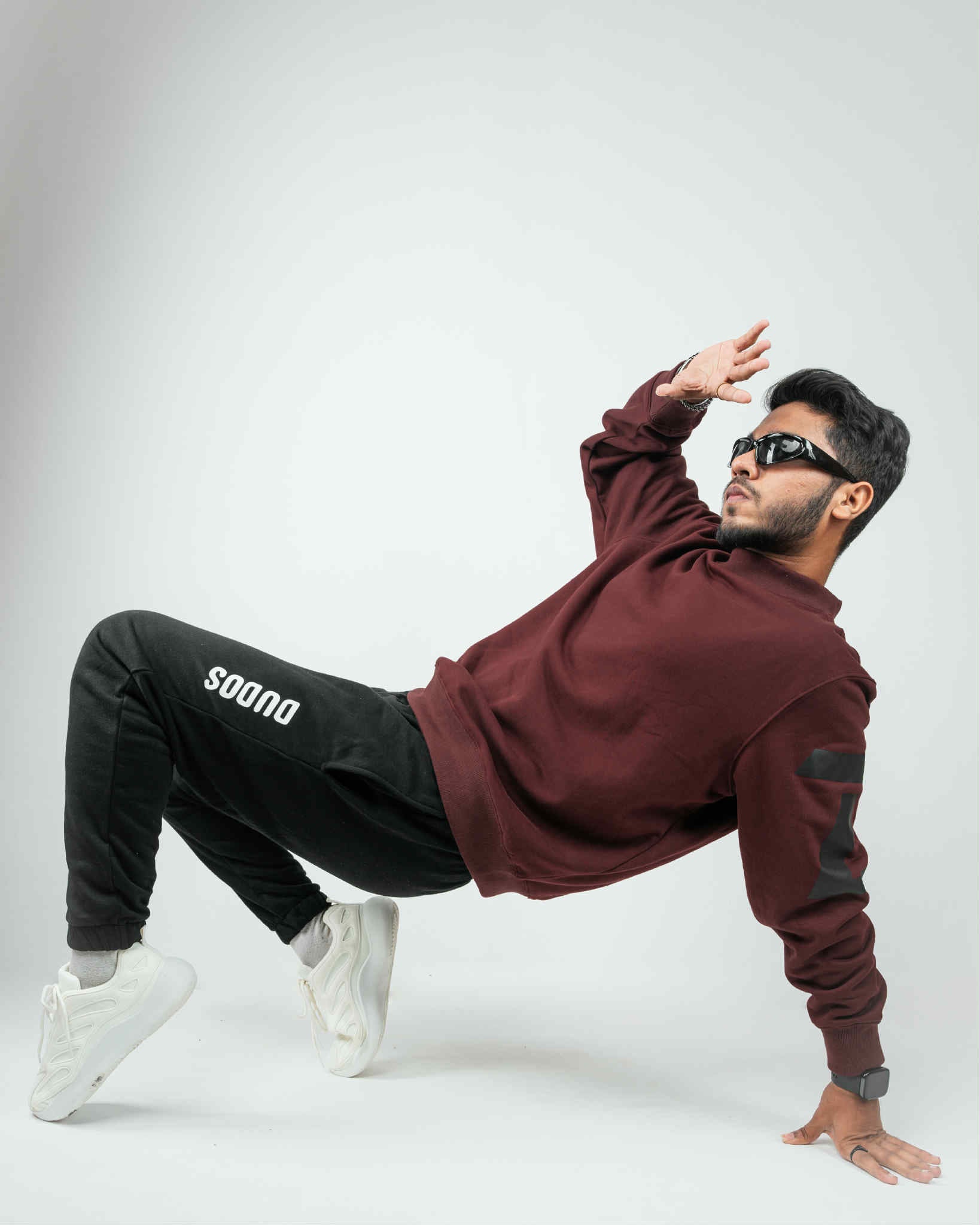 MEN'S OVERSIZED REDWINE SWEATSHIRT
