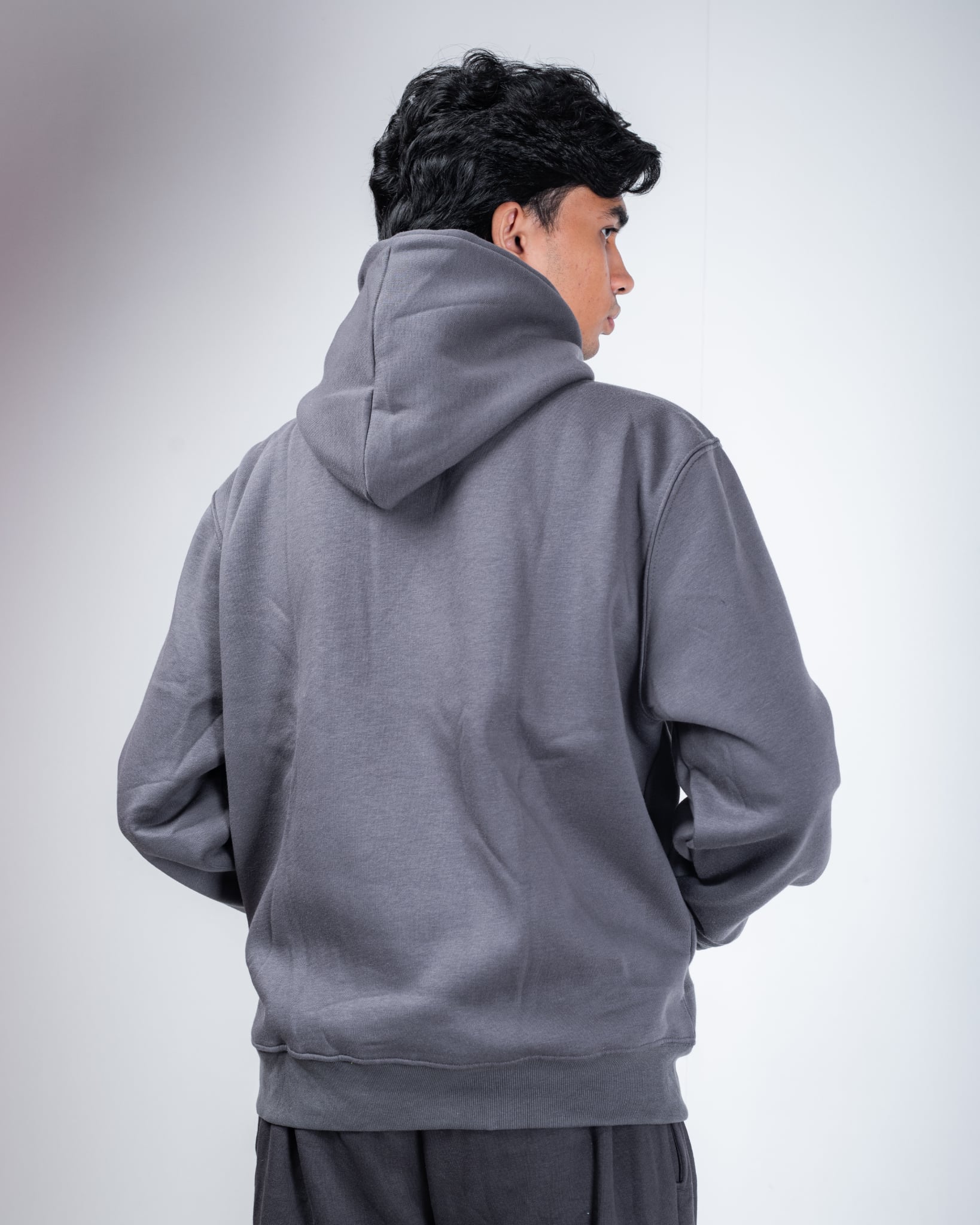 MEN'S OVERSIZED GREY HOODIE