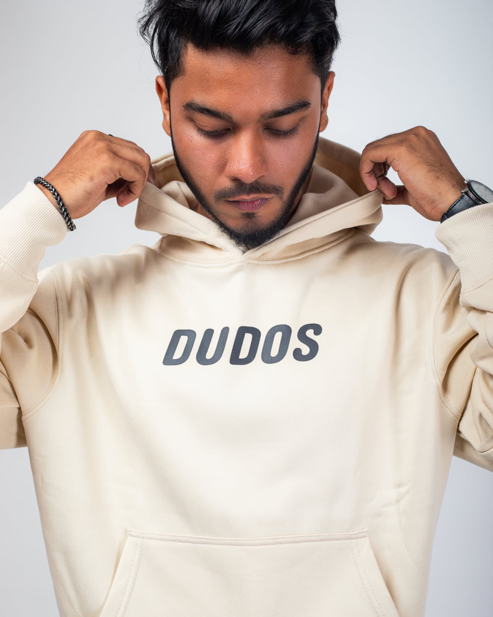 MEN'S OVERSIZED OFF-WHITE HOODIE