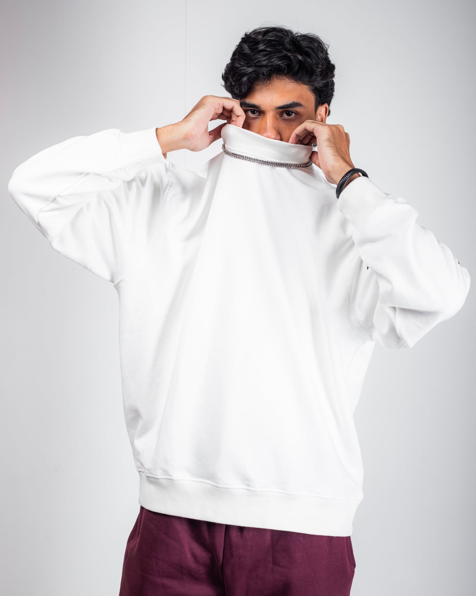 MEN'S OVERSIZED PEARL WHITE SWEATSHIRT