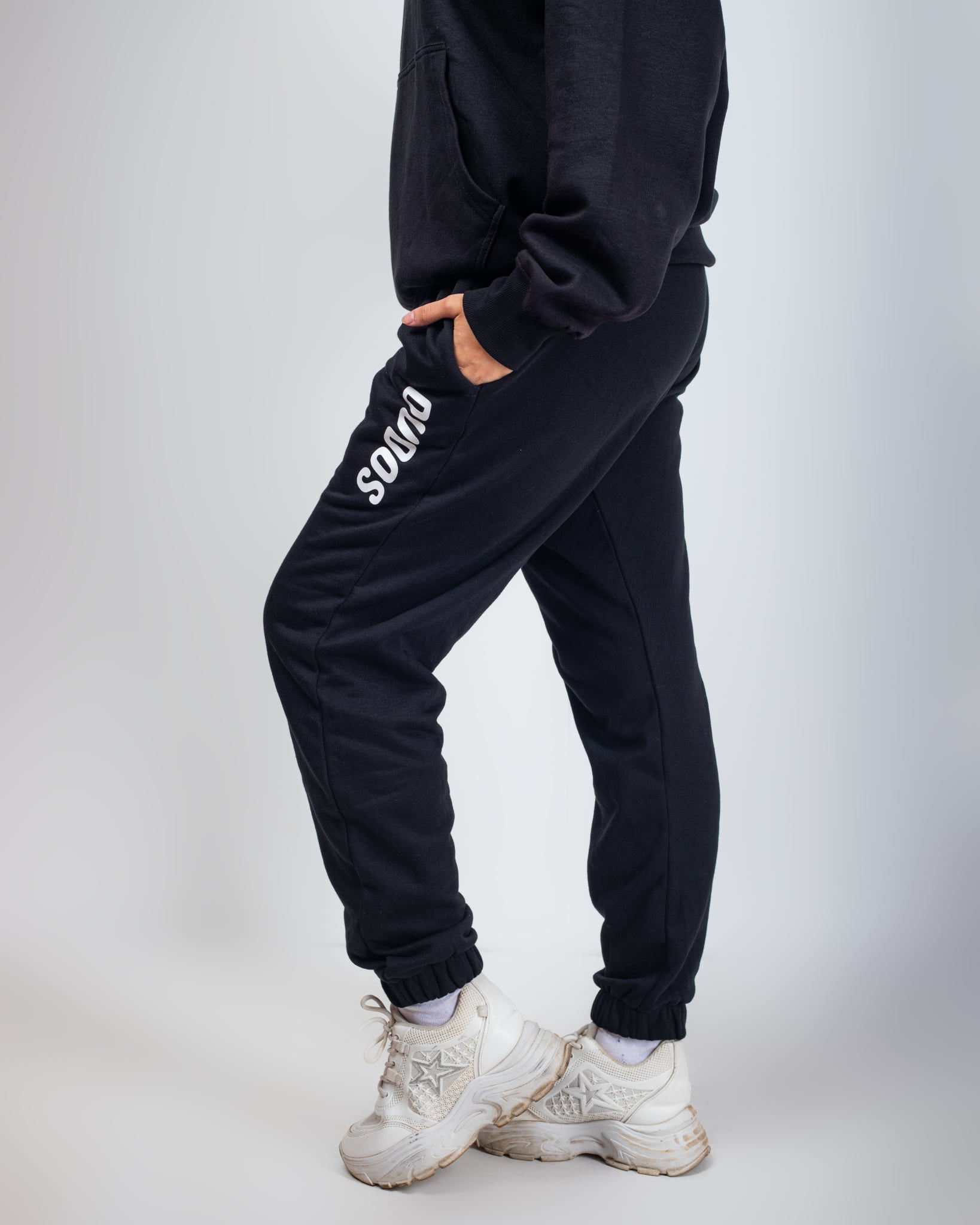 BLACK JOGGERS WOMEN