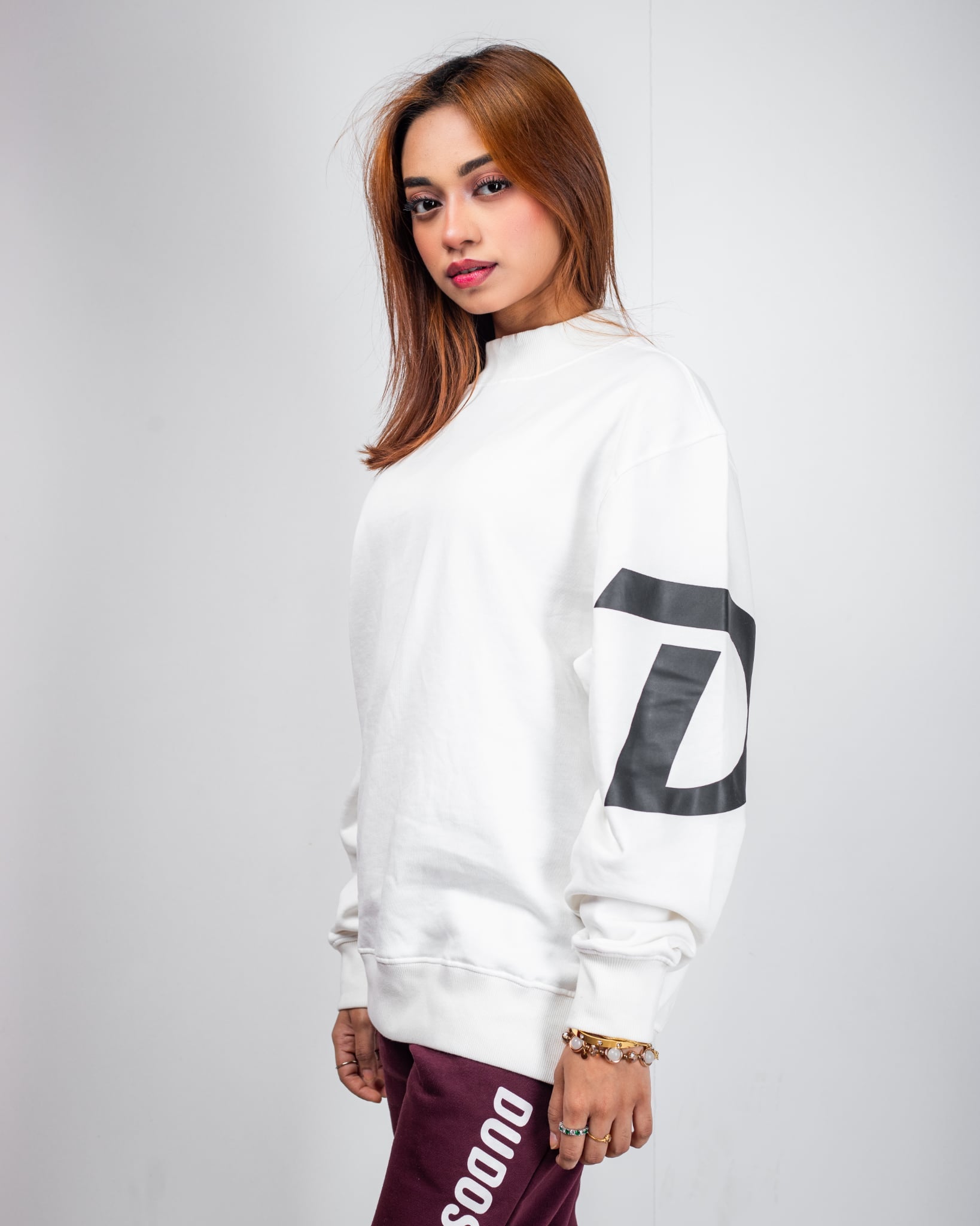 WOMEN'S PEARL WHITE SWEATSHIRT