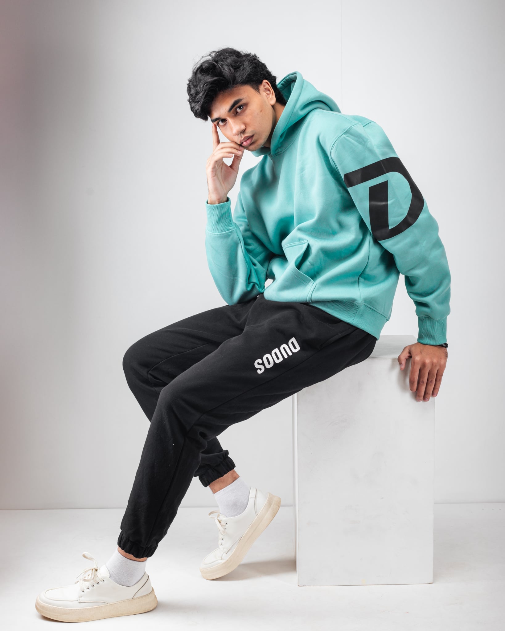 MEN'S OVERSIZED PASTEL TEAL HOODIE