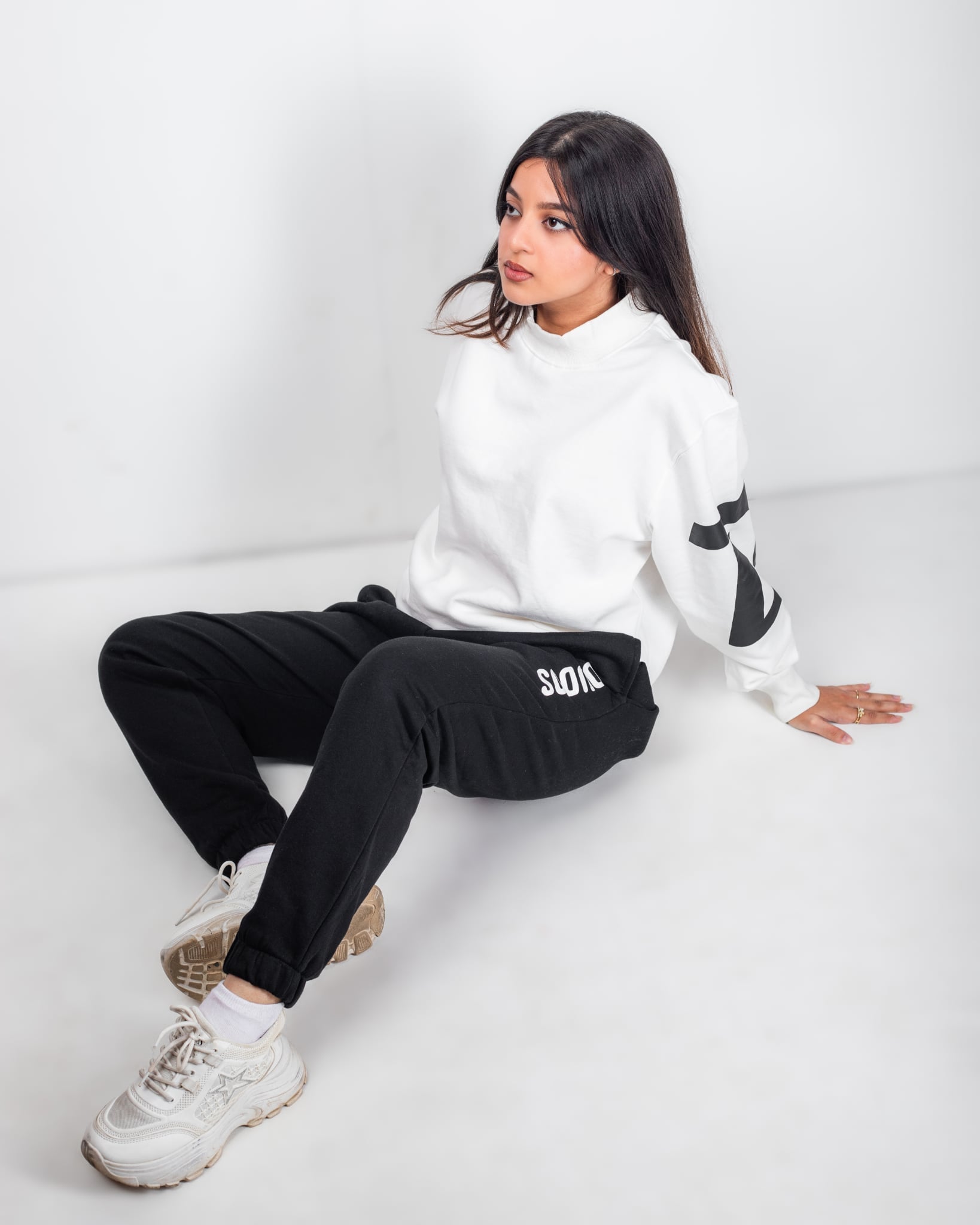BLACK JOGGERS WOMEN
